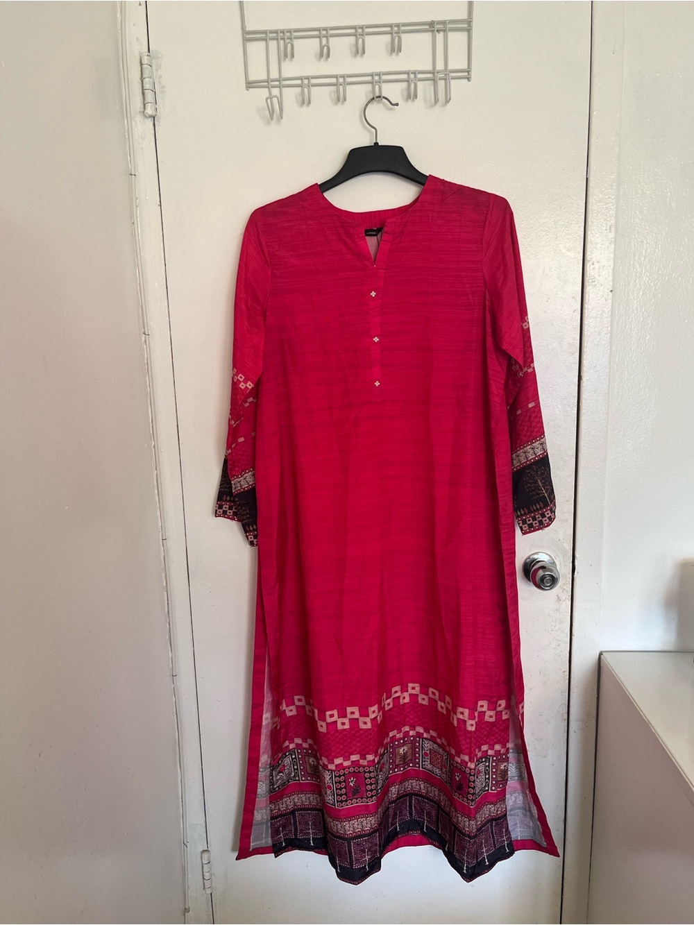 Sapphire Long Sleeve Fuchsia Printed Hem Tunic Dress